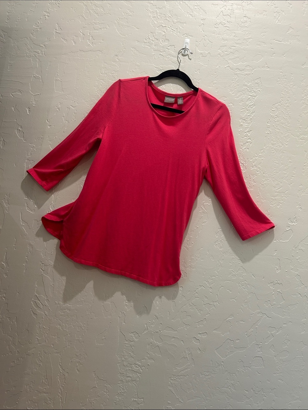 Chico's Bright Pink Scoop Neck 3/4 Sleeve Top